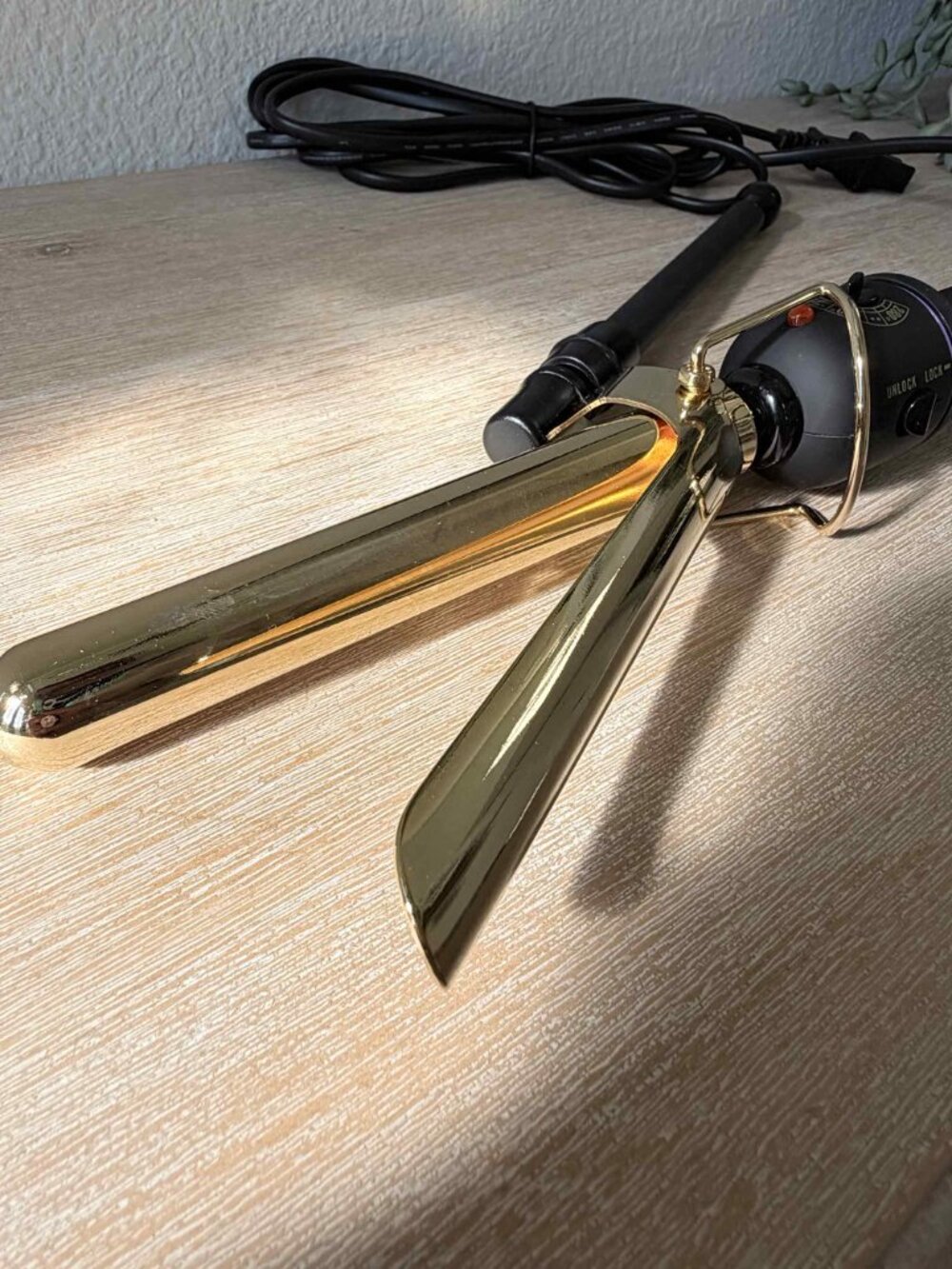 Hot Tools Pro Artist 24K Gold Marcel Curling Iron NEW 3/4 Barrel OPEN BOX TESTED - Picture 3 of 5